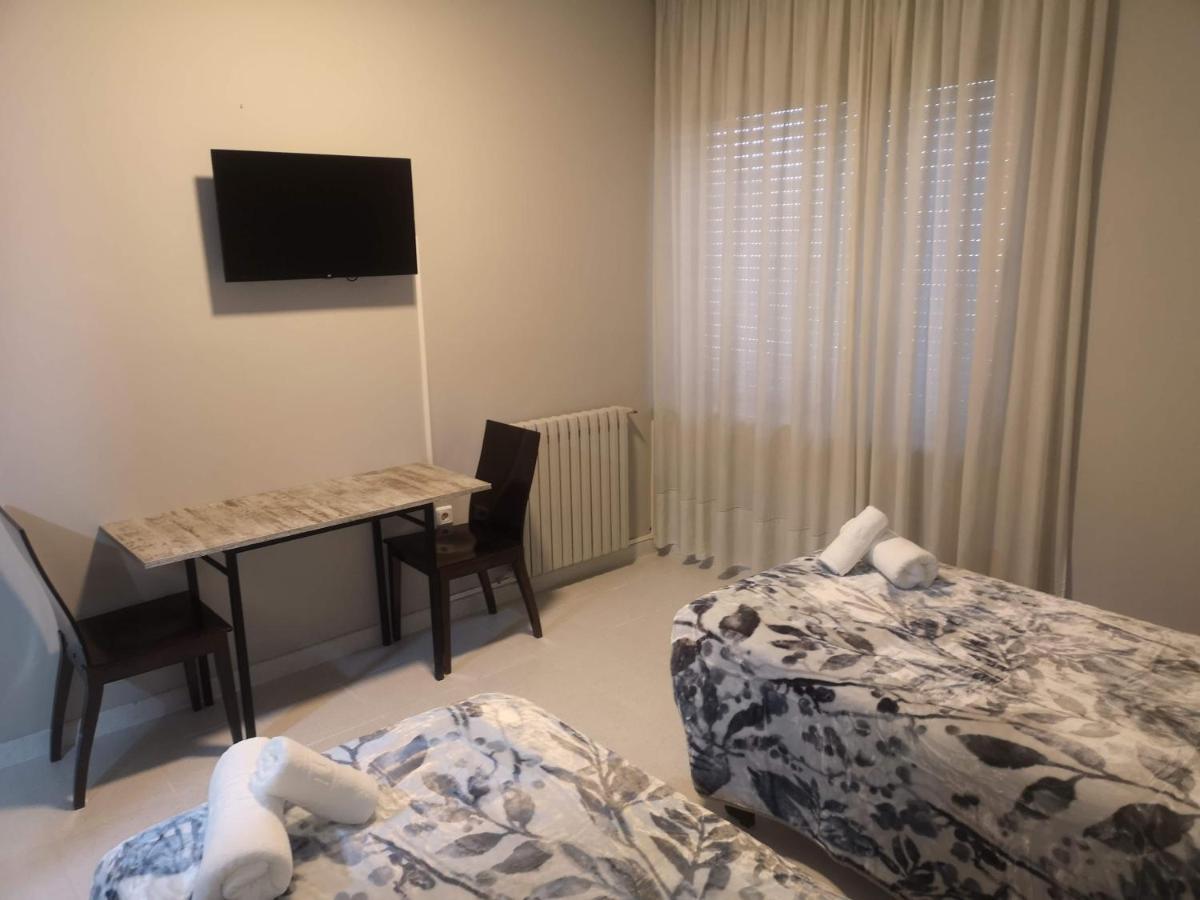 Hostal Conde De Lemos Ponferrada Dış mekan fotoğraf
